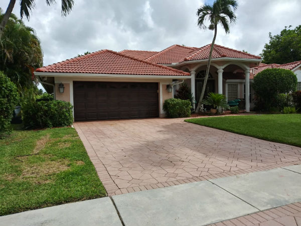 Boca Raton Residential Gutter Installation Project: Residence at Cloister Lake Lane